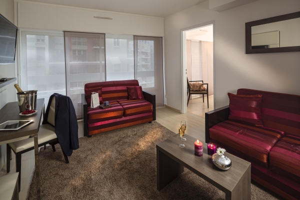 Residhome Courbevoie La Defense Apparthotel